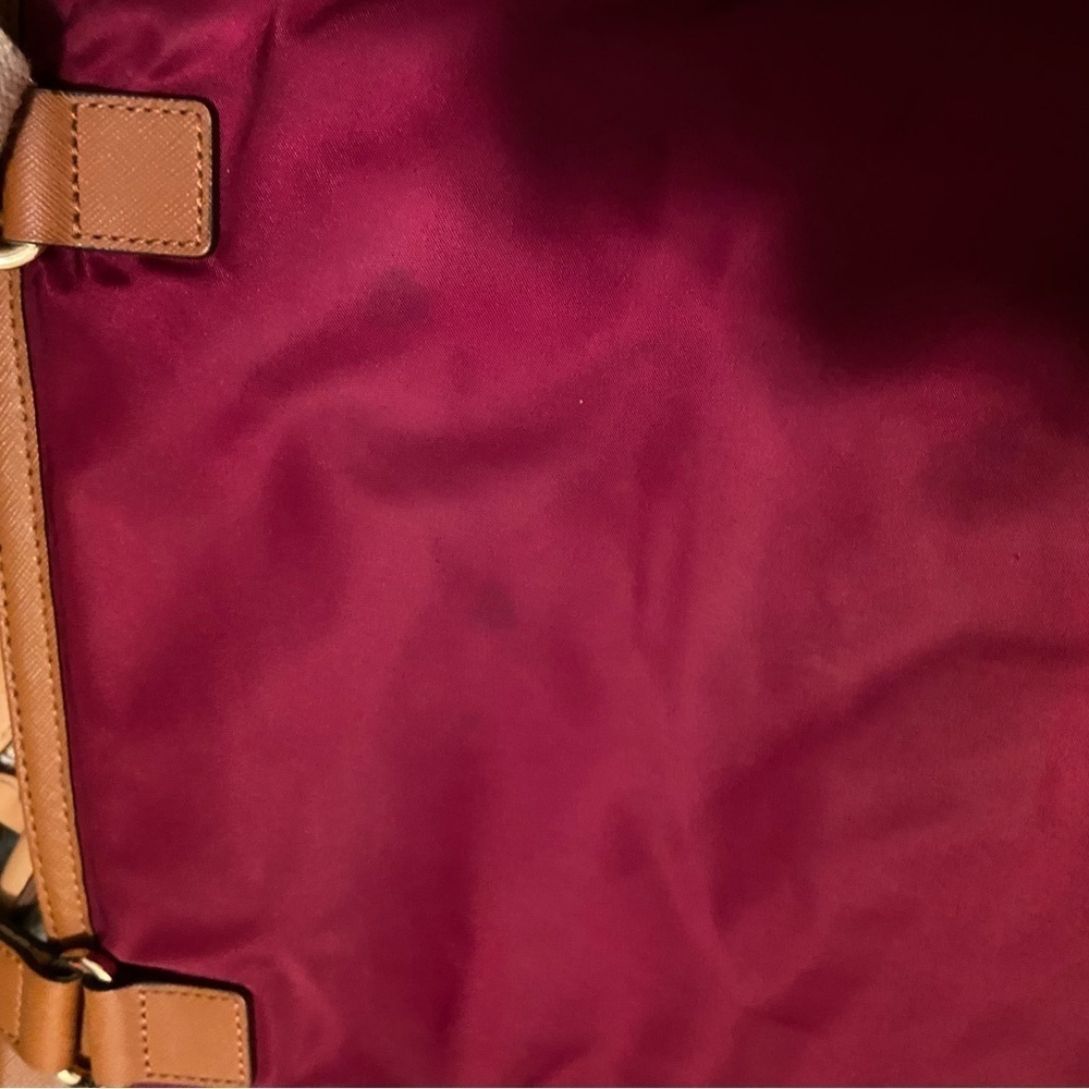 Michael Kors maroon nylon crossbody bag - Picture 5 of 6